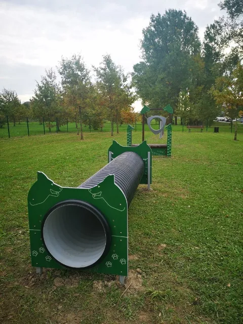 Kretingos šunų vedžiojimo ir dresavimo aikštelė, Kretinga