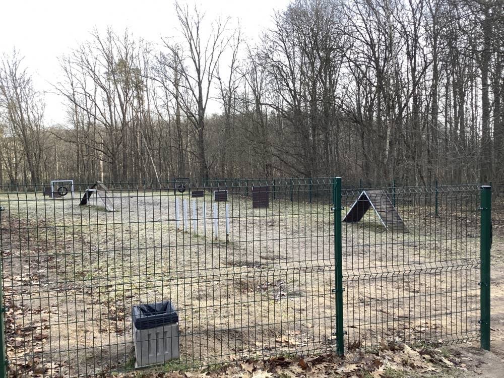 Žaliųjų Ežerų g. šunų dresūros aikštelė — nuotrauka 5